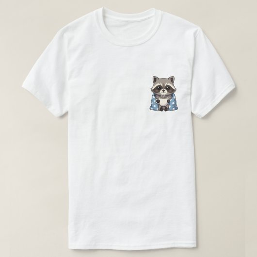 Cozy Cute Raccoon Wrapped in Polka Dot Blanket T-Shirt (Design vorne)