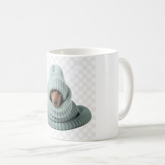 Cozy Dachshund in a Scarf and Beanie Kaffeetasse (VorderseiteRechts)