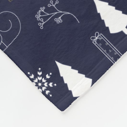 Cozy Dark Fleece Blanket with Silver Reindeer (Ecke)