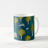 Cozy Forest Cabin and Animals Notebook Kaffeetasse (VorderseiteRechts)