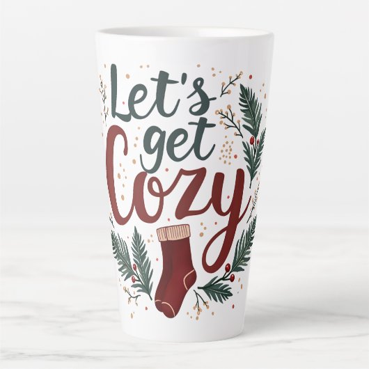 Cozy Holiday Pine Berry Lettering Milchtasse (Vorderseite)