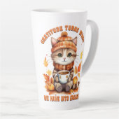 Cozy Kitten in Fall Comfort Milchtasse (Rechte Ecke)