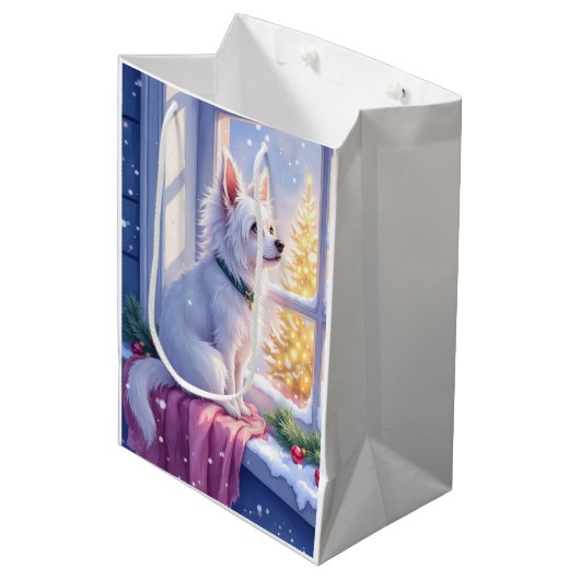 Cozy Maltese by Snowy Window Christmas Dog Art Mittlere Geschenktüte (Vorderseite Schrägansicht)