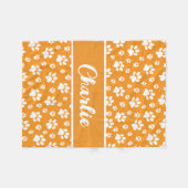 Cozy Paw Print Personalized Dog Blanket – Orange Fleecedecke (Vorderseite (Horizontal))