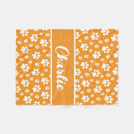 Cozy Paw Print Personalized Dog Blanket – Orange Fleecedecke (Vorderseite (Horizontal))