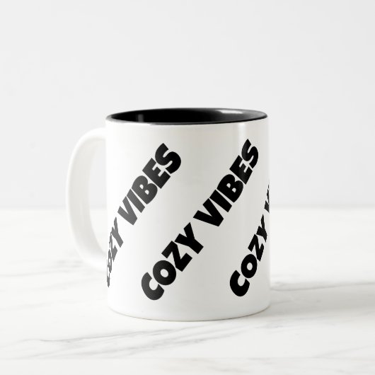 COZY VIBES ZWEIFARBIGE TASSE (Vorderseite Links)