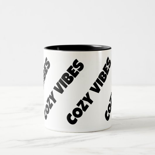 COZY VIBES ZWEIFARBIGE TASSE (Mittel)