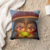 Cozy Woodland Hedgehog Fantasy Throw Pillow Kissen (Decke)