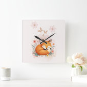 Cozy Woodland Nursery Quadratische Wanduhr (Zuhause)