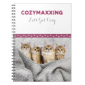 Cozymaxxing Kitten Comfort Journal Rosa & Grau Notizblock (Vorderseite)