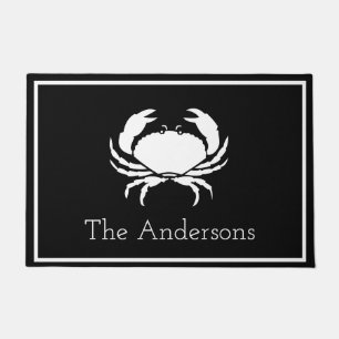 CRAB WHITE on BLACK initial Modern Letter Fußmatte