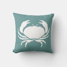 CRABS WHITE auf blauem Kissen