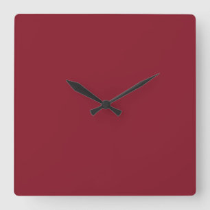 Cranberry Dark Red Solid Trend Farbe Hintergrund Quadratische Wanduhr