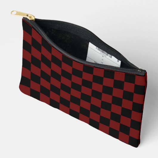 Cranberry Red and Black Checkerboard Pattern Zubehörtasche (Offen)