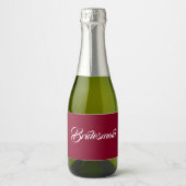 Cranberry Red Stilistische Script Wedding Bridesma Schaumweinetikett (Vorderseite)