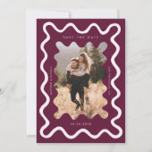 Cranberry Squiggly Wavy Frame Wedding Save The Date (Vorderseite)