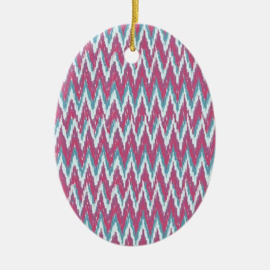 Cranberry und Aquamarines iKat ZigZag Muster Keramik Ornament (Vorne)