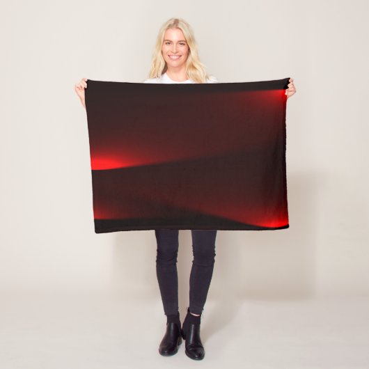 Cranberry und schwarze Lichter Fleecedecke (Beispiel)