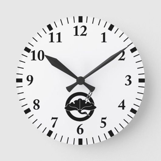 Crane-shaped ginkgo leaf on a circle runde wanduhr (Vorderseite)