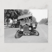 Crashed Vintage Car, 1922 Postkarte (Vorderseite)