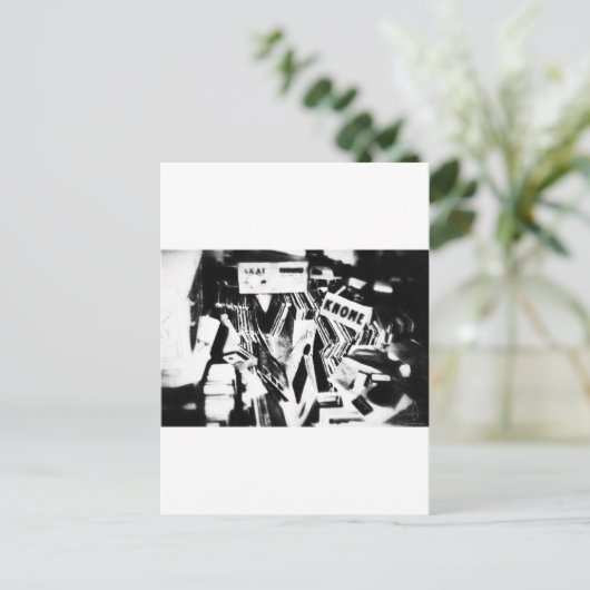 Crate Diggers Postkarte (Stehend Vorderseite)