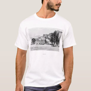 Crater See-Häuschen PhotographCrater See ODER 2 T-Shirt