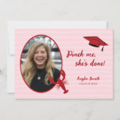 Crawfish Boil Pinch Pink & Red Foto Abschluss Einladung (Vorderseite)