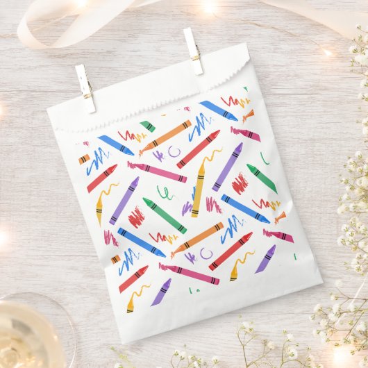 Crayons Geschenktütchen (Ausgeschnitten)