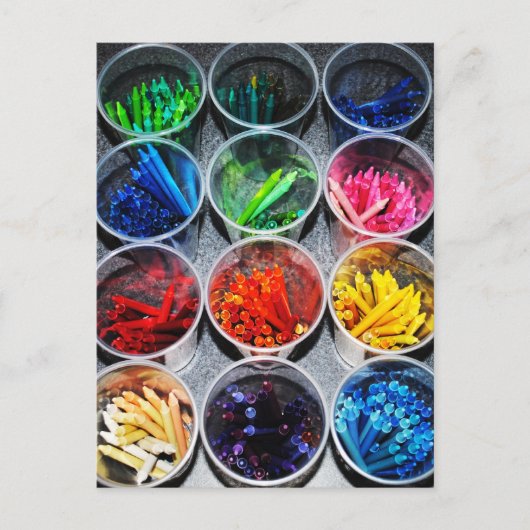 Crayons Postkarte (Vorderseite)