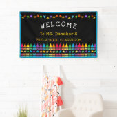 Crayons Stars farbenfrohe Willkommenslehrerin im K Banner (Insitu)