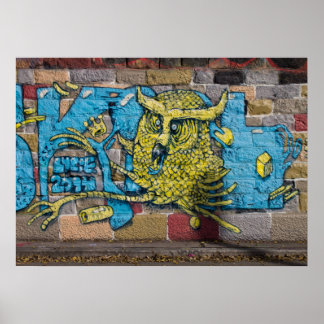 Crazy Art von Fantasie Horned Owl Graffiti Poster