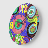 Crazy clock by Cindy Ginter Große Wanduhr (Winkel)