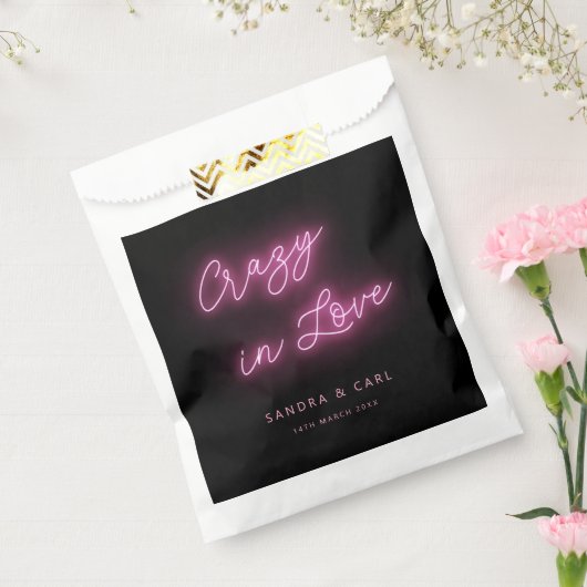 Crazy in Liebe Neon Glow Geschenktütchen (Versiegelt)