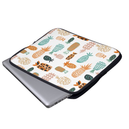 Crazy Pineapples Laptopschutzhülle (Vorne Knopf)