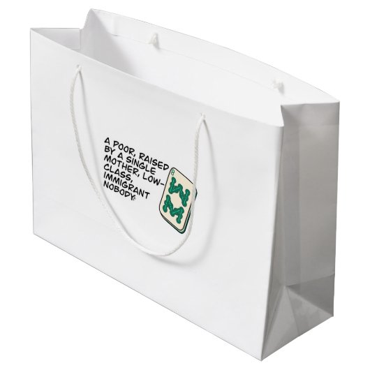 Crazy Rich Asians Mahjong Szene Zitat Classic Große Geschenktüte (Rückseite Schrägansicht)