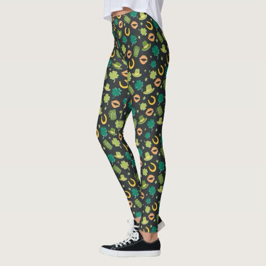 Crazy St Patrick's Day Pattern Leggings (Links)