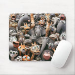Crazy Wildlife Group Mousepad<br><div class="desc">Gruppe lustiger Elefanten,  Affen,  Giraffen,  Schlangen und andere wild lebende Tiere</div>