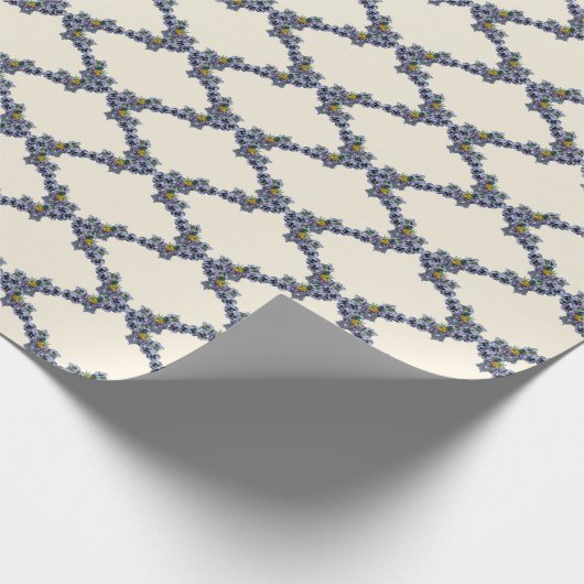 Cream bird and flower trellis wrapping paper geschenkpapier (Ecke)