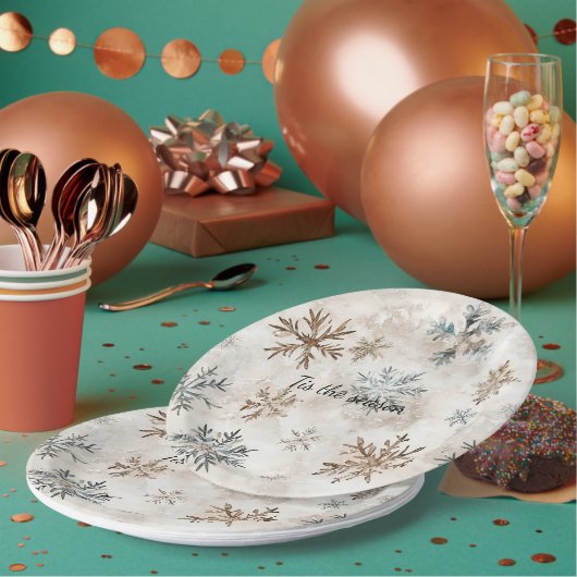 Cream Blue Brown Snowflakes Christmas Pappteller (Multi)
