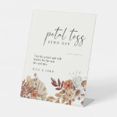 Cream Boho Floral Wedding Petal Toss Absenden Sign Sockelschild (Vorderseite)