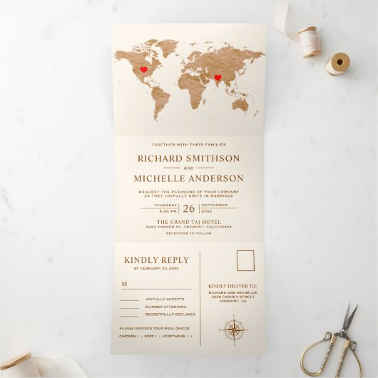 Cream Bronze World Map All in One Wedding Dreifach Gefaltete Einladung (Innenseite)