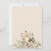 Cream Bunny Rabbit Botanical Floral Baby Shower Einladung (Rückseite)