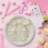 Cream Cascade Ruffle Bow Classy Posh Pappteller (Party)