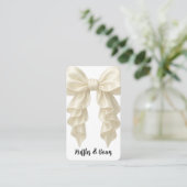 Cream Cascade Ruffle Bow Elegant Posh Boutique QR Visitenkarte (Stehend Vorderseite)