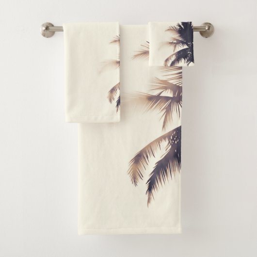 Cream Dream Palm Trees & Lights Beachy Glam Badhandtuch Set (Insitu)