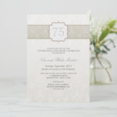 Cream Floral Damask Hochzeitstag Einladung (Stehend Vorderseite)