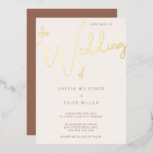 Cream Gold Minimalistisch Typografy Wedding Folieneinladung (Vorderseite/Rückseite)