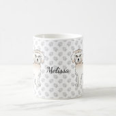 Cream Mini Goldendoodle Cartoon Dog & Name Kaffeetasse (Mittel)