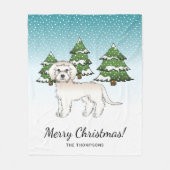 Cream Mini Goldendoodle Hund in einem Winterwald Fleecedecke (Vorderseite)