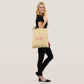 Cream minimalist benutzerdefinierter Name Tasche (Am Model)